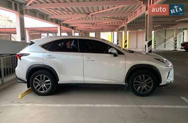 Позашляховик / Кросовер Lexus NX 2019 в Києві