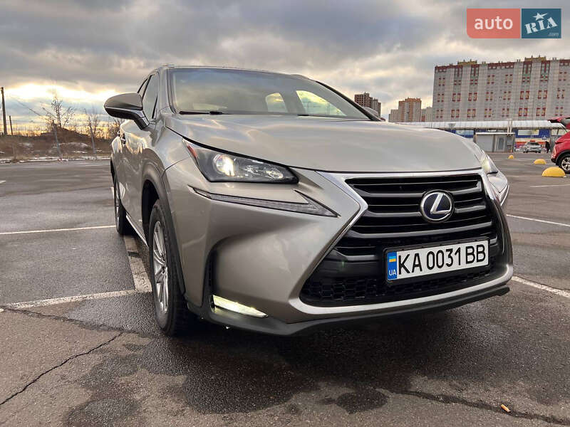 Позашляховик / Кросовер Lexus NX 2015 в Києві