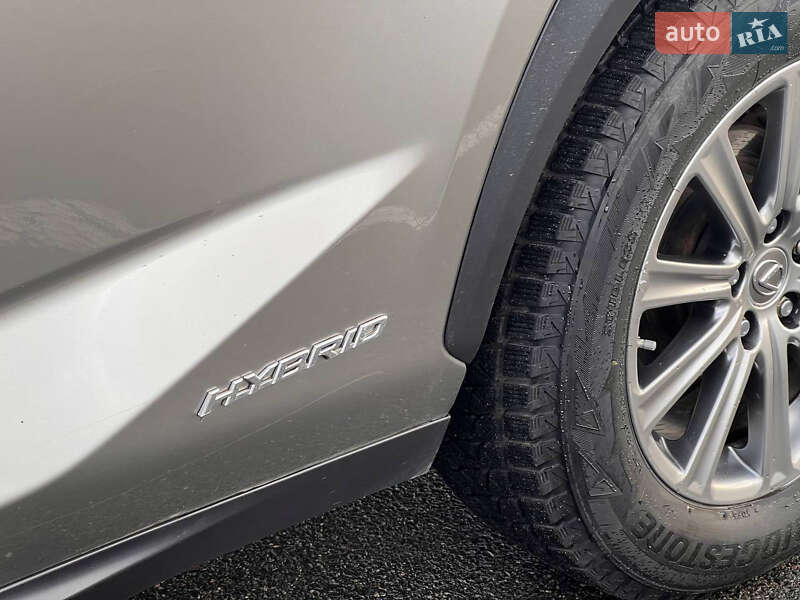 Позашляховик / Кросовер Lexus NX 2015 в Києві