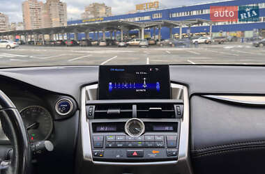 Внедорожник / Кроссовер Lexus NX 2015 в 