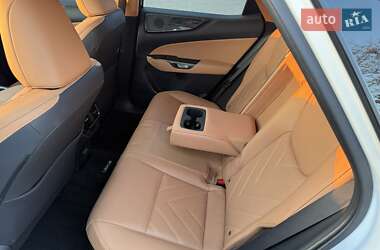 Внедорожник / Кроссовер Lexus NX 2022 в 