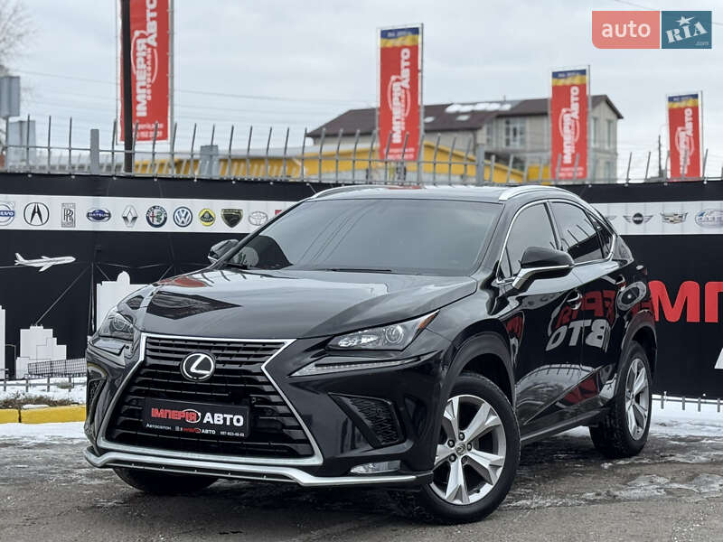 Позашляховик / Кросовер Lexus NX 2017 в Києві