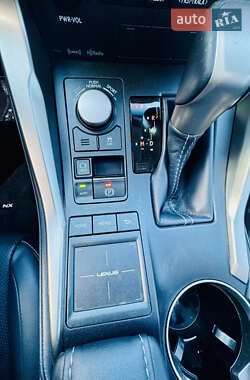 Внедорожник / Кроссовер Lexus NX 2015 в 