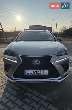 Внедорожник / Кроссовер Lexus NX 2020 в 