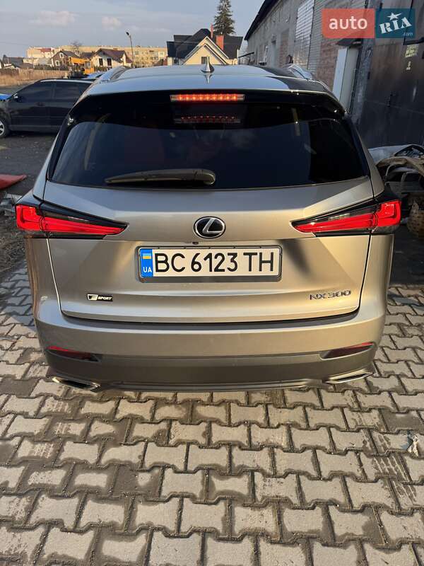 Позашляховик / Кросовер Lexus NX 2020 в Львові
