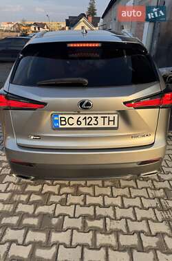 Внедорожник / Кроссовер Lexus NX 2020 в 