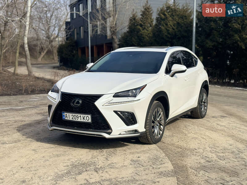 Позашляховик / Кросовер Lexus NX 2018 в Києві