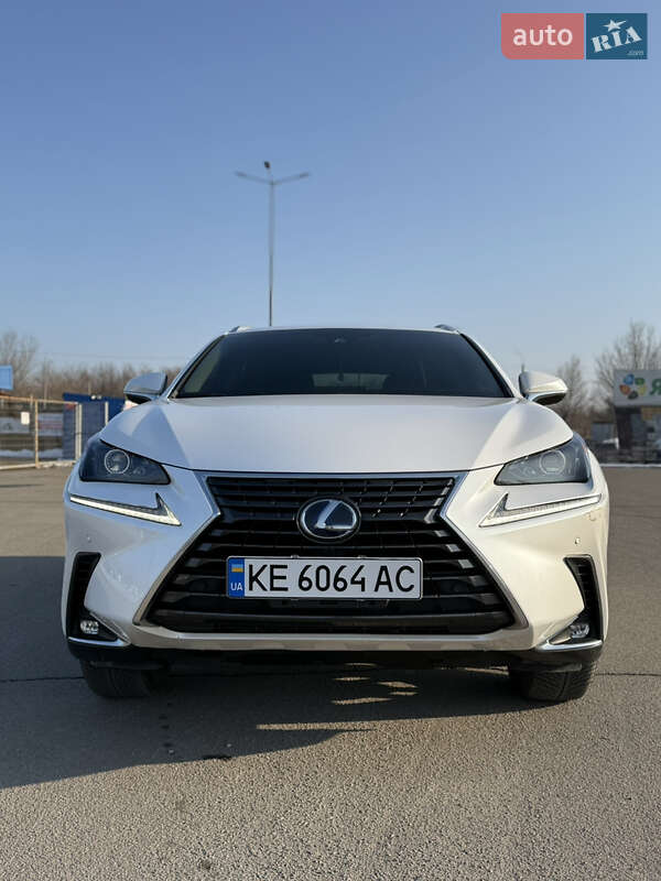 Внедорожник / Кроссовер Lexus NX 2018 в Киеве фото 4 Внедорожник / Кроссовер Lexus NX 2018 в Киеве