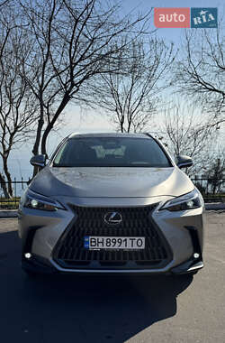Внедорожник / Кроссовер Lexus NX 2022 в 