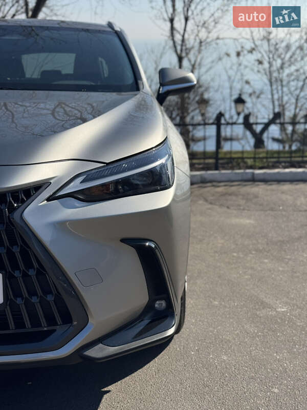 Внедорожник / Кроссовер Lexus NX 2022 в Одессе