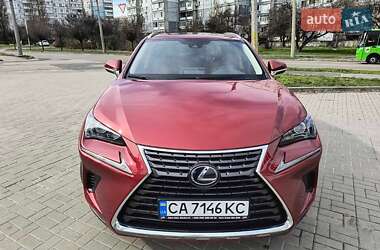 Внедорожник / Кроссовер Lexus NX 2019 в 