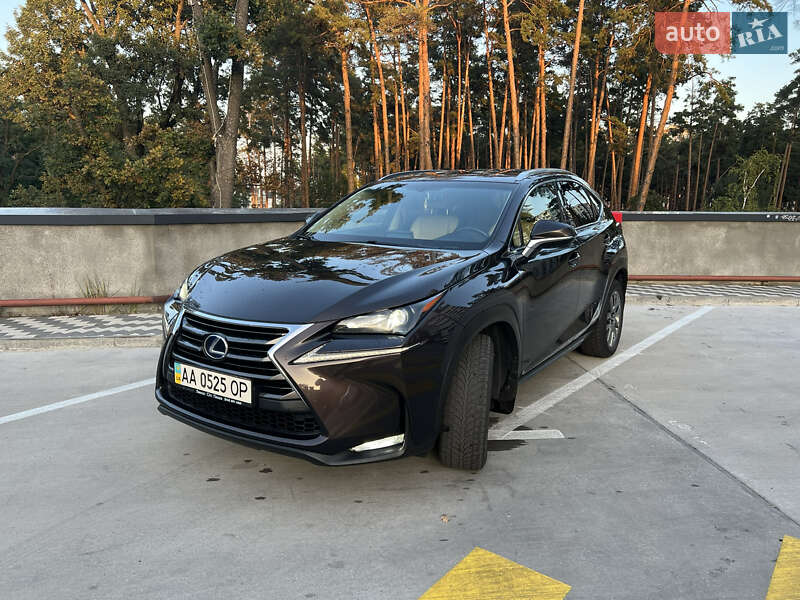 Внедорожник / Кроссовер Lexus NX 2015 в Киеве