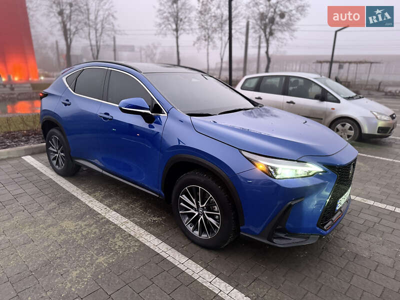 Внедорожник / Кроссовер Lexus NX 2022 в Львове