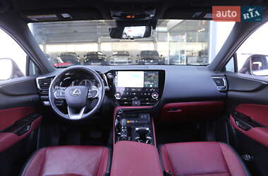 Внедорожник / Кроссовер Lexus NX 2023 в 