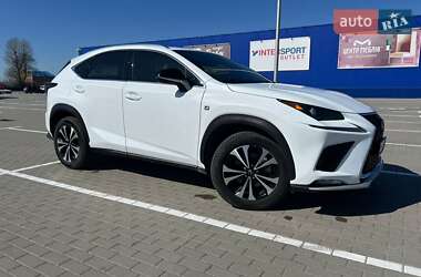 Внедорожник / Кроссовер Lexus NX 2018 в 