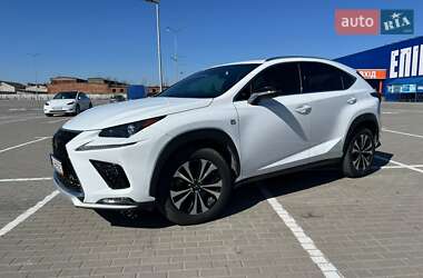 Внедорожник / Кроссовер Lexus NX 2018 в 