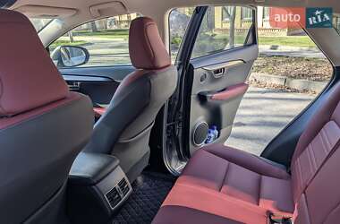 Позашляховик / Кросовер Lexus NX 2019 в 