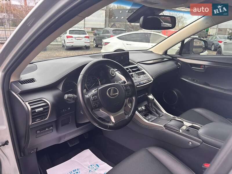 Внедорожник / Кроссовер Lexus NX 2018 в Львове