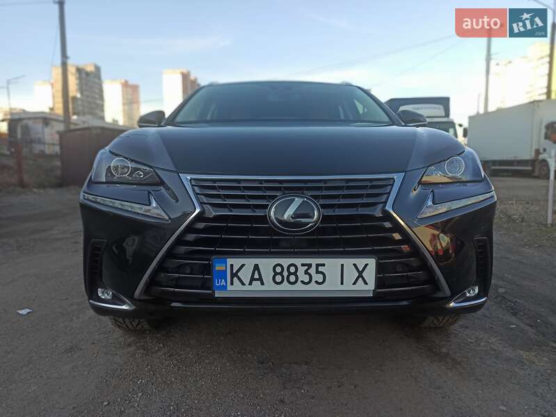 Позашляховик / Кросовер Lexus NX 2019 в Києві