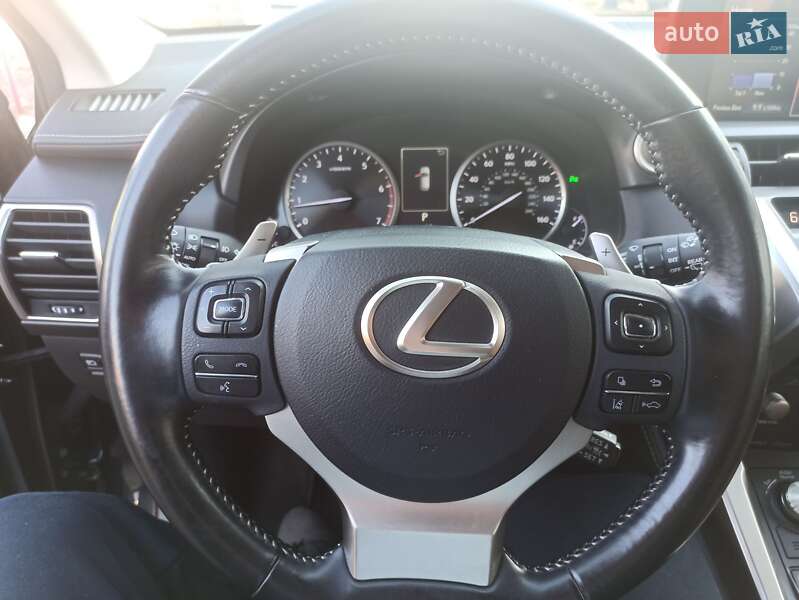 Позашляховик / Кросовер Lexus NX 2019 в Києві