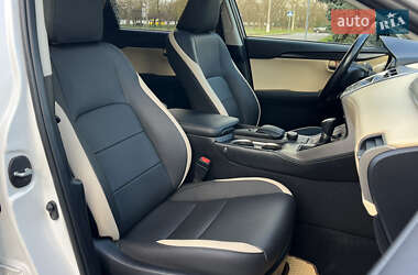 Внедорожник / Кроссовер Lexus NX 2015 в 