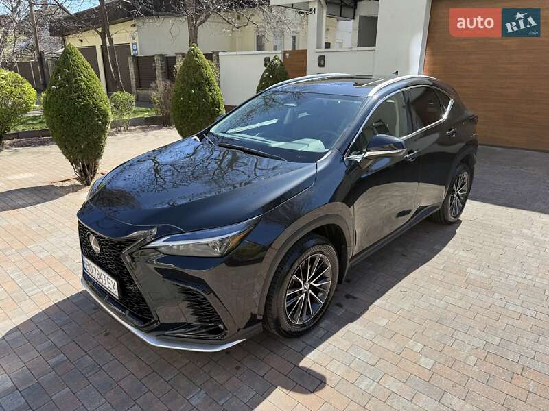 Внедорожник / Кроссовер Lexus NX 2022 в Киеве