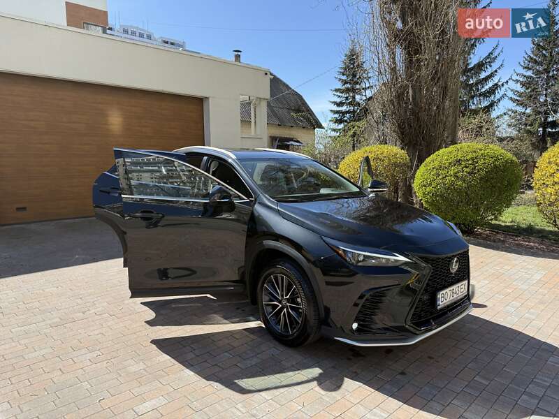 Внедорожник / Кроссовер Lexus NX 2022 в Киеве