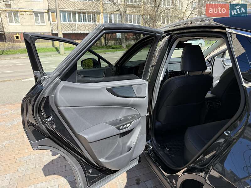 Внедорожник / Кроссовер Lexus NX 2022 в Киеве