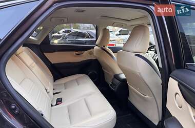 Внедорожник / Кроссовер Lexus NX 2015 в 