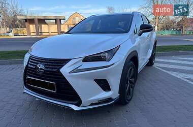 Внедорожник / Кроссовер Lexus NX 2020 в 
