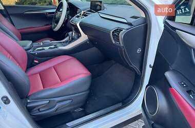 Внедорожник / Кроссовер Lexus NX 2020 в 