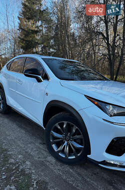Внедорожник / Кроссовер Lexus NX 2018 в 