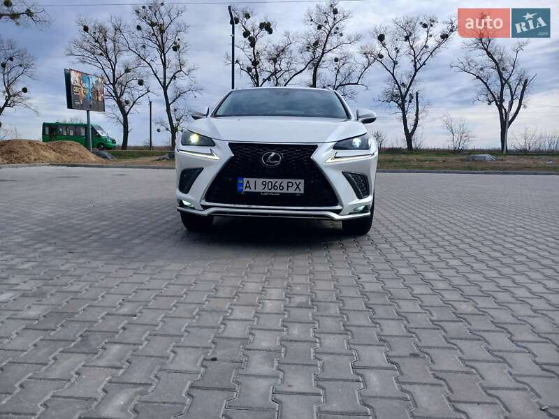 Внедорожник / Кроссовер Lexus NX 2020 в Киеве