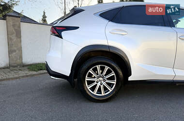 Внедорожник / Кроссовер Lexus NX 2015 в 