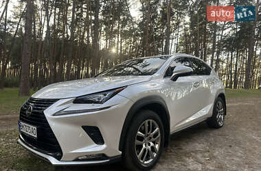 Внедорожник / Кроссовер Lexus NX 2017 в 