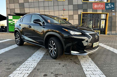 Внедорожник / Кроссовер Lexus NX 2017 в 
