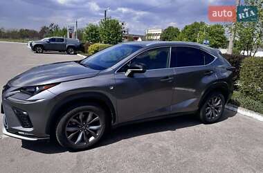 Внедорожник / Кроссовер Lexus NX 2018 в 
