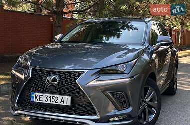 Внедорожник / Кроссовер Lexus NX 2019 в 