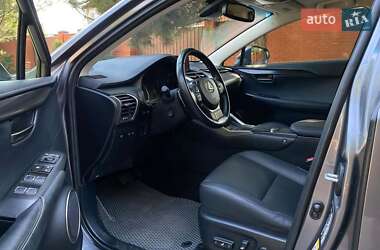Внедорожник / Кроссовер Lexus NX 2019 в 