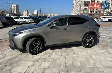 Внедорожник / Кроссовер Lexus NX 2022 в 