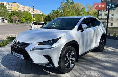 Внедорожник / Кроссовер Lexus NX 2018 в 