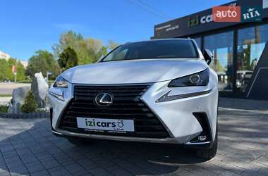 Внедорожник / Кроссовер Lexus NX 2018 в 