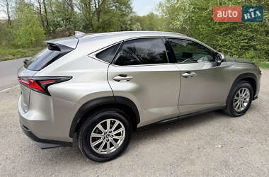 Позашляховик / Кросовер Lexus NX 2018 в 