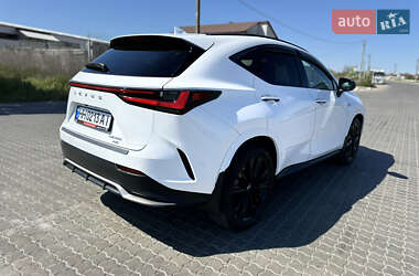 Внедорожник / Кроссовер Lexus NX 2022 в 