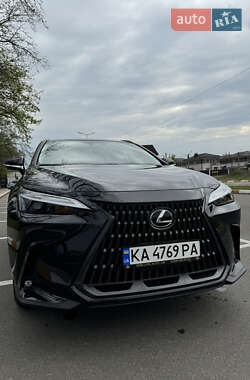Внедорожник / Кроссовер Lexus NX 2022 в 