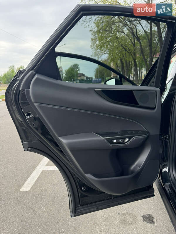 Внедорожник / Кроссовер Lexus NX 2022 в Киеве