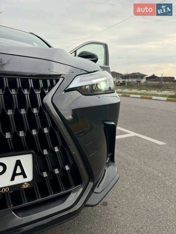 Внедорожник / Кроссовер Lexus NX 2022 в Киеве
