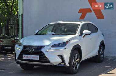 Внедорожник / Кроссовер Lexus NX 2019 в 
