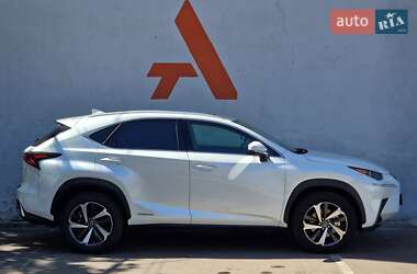 Внедорожник / Кроссовер Lexus NX 2019 в 