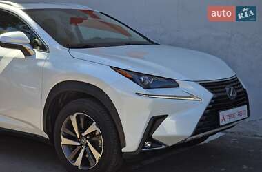 Внедорожник / Кроссовер Lexus NX 2019 в 